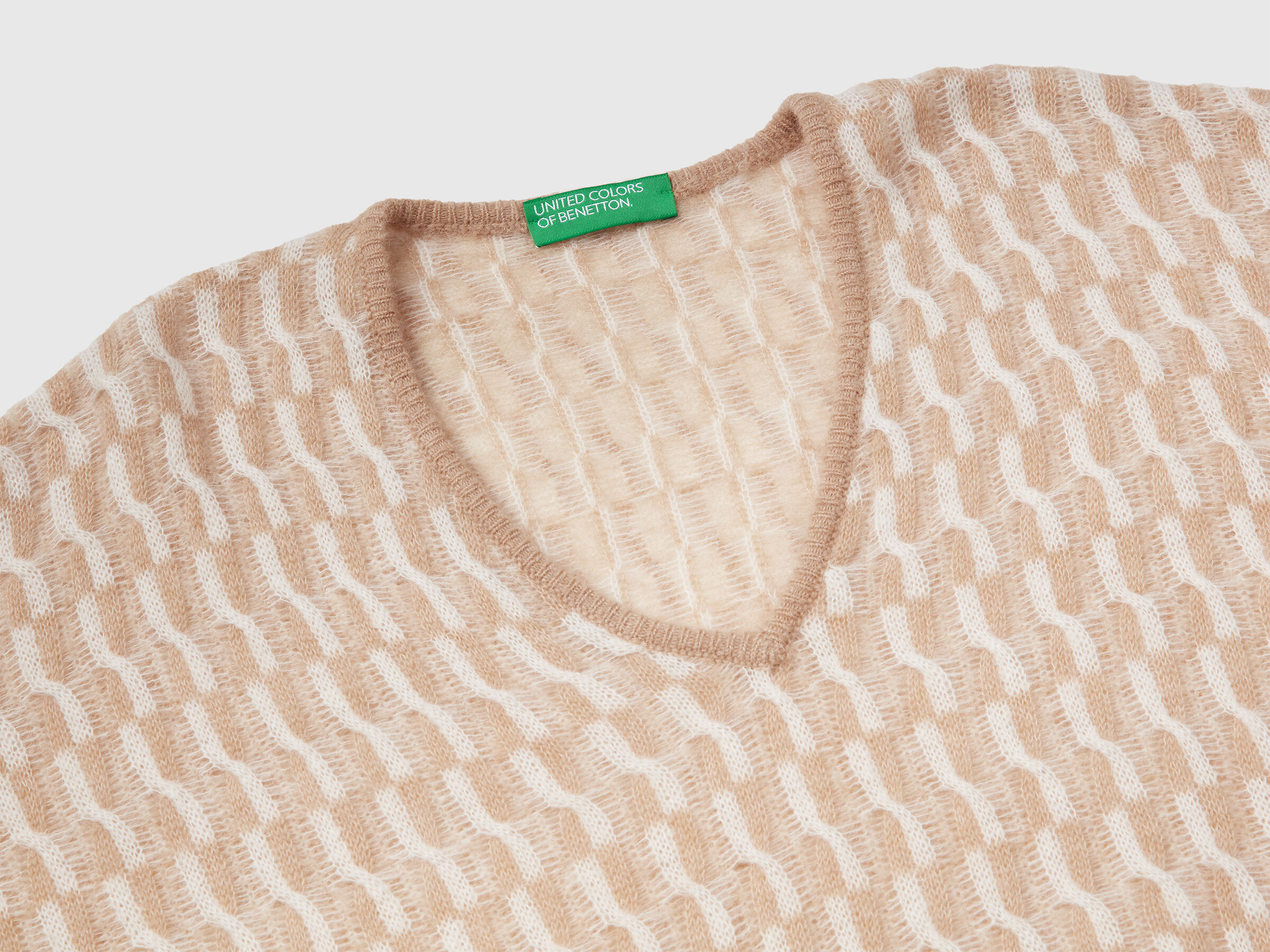 V NECK SWEATER L/S Women image number 7